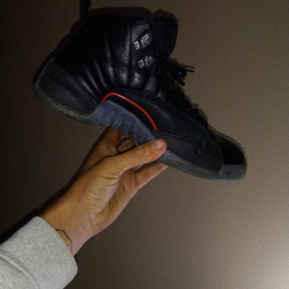 Air Jordan 12 Utility